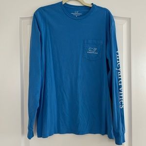 Vineyard Vines vintage whale t-shirt